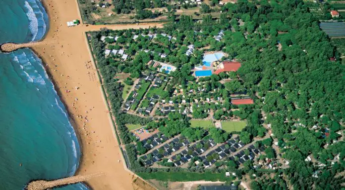 Recensione Camping dei Fiori Cavallino Treporti 2024 recensione camping dei fiori cavallino treporti vista dall'alto