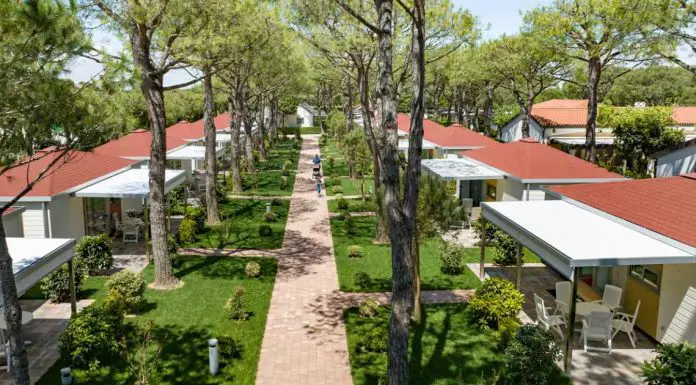 Recensione Camping Enzo Stella Maris: Guida per la tua vacanza 2024 recensione camping enzo stella maris case mobili