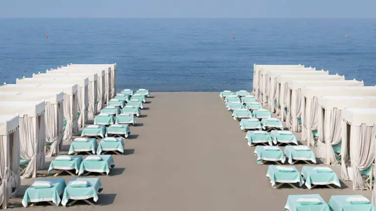 Recensioni Alpemare Forte dei Marmi: Guida Completa al migliore Stabilimento Balneare di Lusso 2025