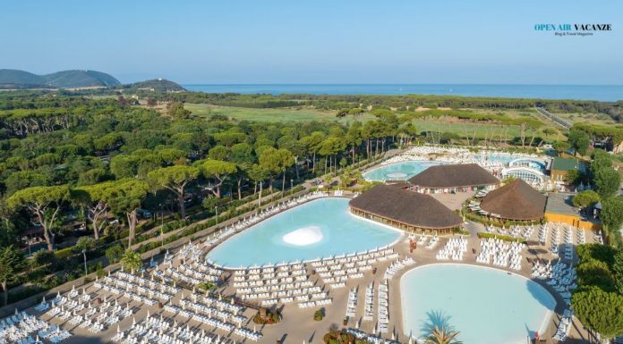 Hu Park Albatros Village 2026: Recensione Onesta da Gestore (Pro, Contro, Prezzi) hu park albatros village vista dallìalto aquapark